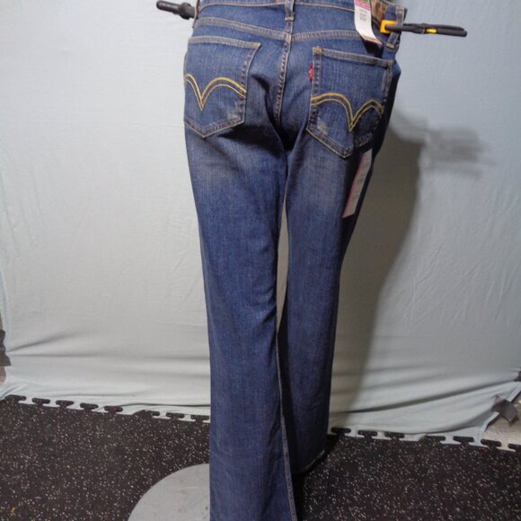New with tags Levi's superlow boot cut 518 jeans in size 11 long - Picture 3 of 14
